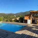 Cozy With Pool