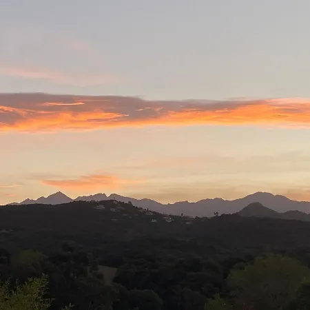 别墅 Cozy With Pool